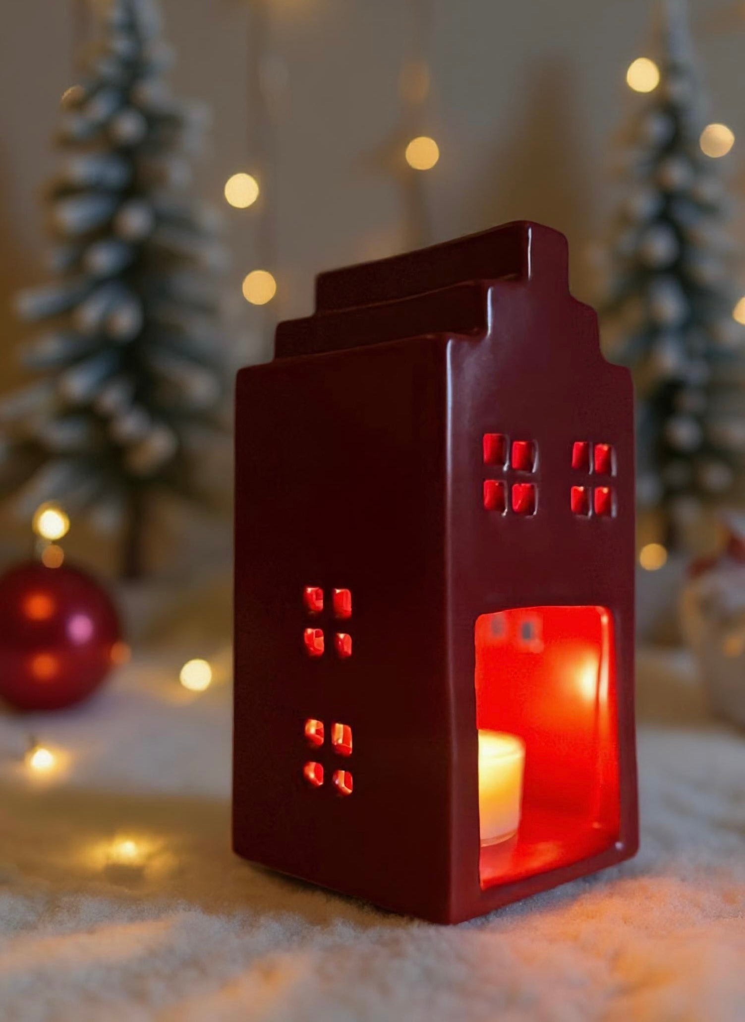 Pack Casita Roja + 4 Velitas/
Coffret Maison Porte-Bougies Chauffe-Plat + 4 Petites Bougies